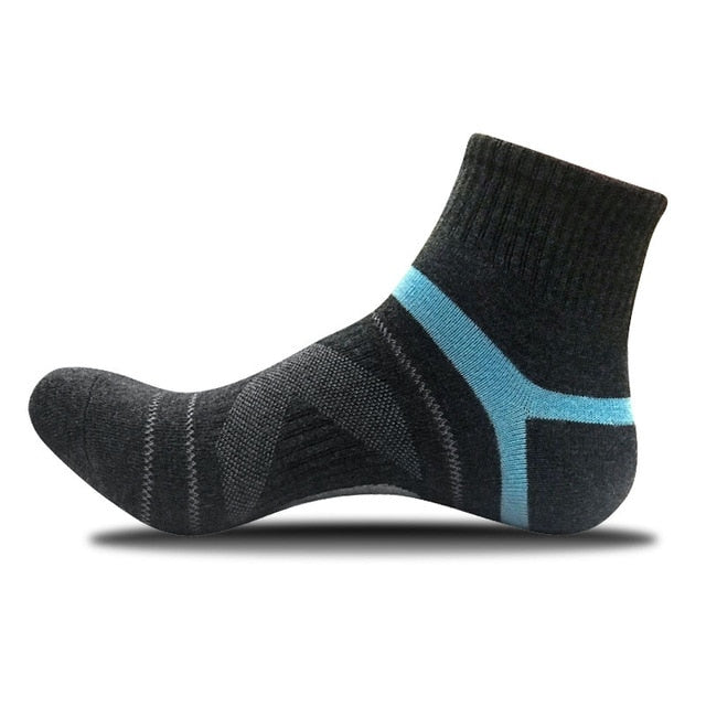 Winter Men Socks Thicken Thermal Pile Cashmere Snow Socks Climbing Hiking Sport