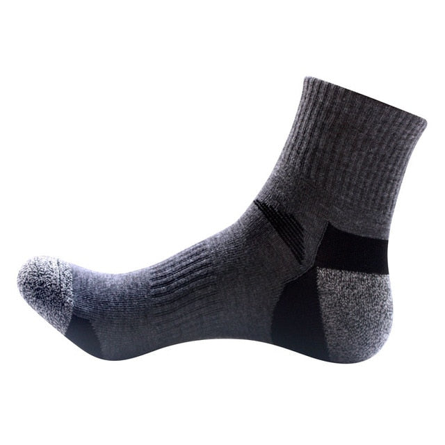 Winter Men Socks Thicken Thermal Pile Cashmere Snow Socks Climbing Hiking Sport